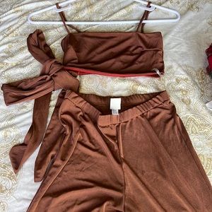 Small two piece set